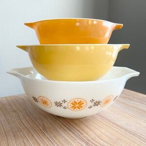 Vintage Pyrex Town & Country Cinderella Mixing Bowl Set of 3 Orange Yellow White